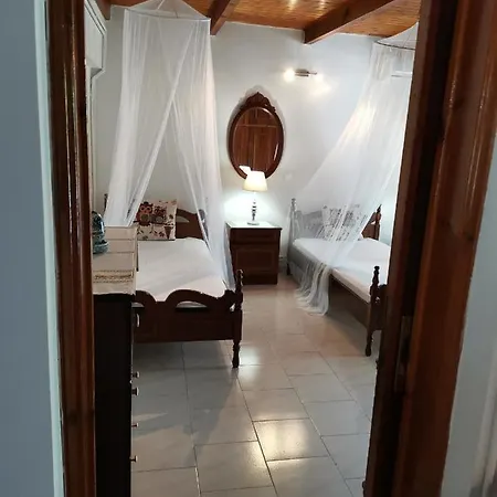 Villa Mimika